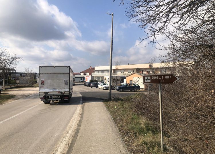 Do Groblja mira na Bilima moći će se i novim asfaltiranim “Putem branitelja”