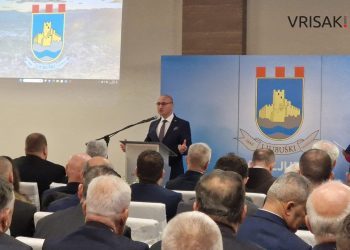 Grlić Radman: Hrvatska podržava Čovića kad je u pitanju Južna plinska interkonekcija