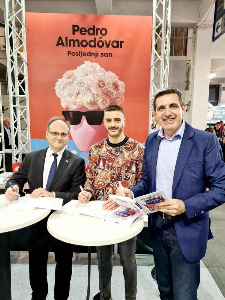 U sklopu obilježavanja Dana Grada Ljubuškog: Predstavljanje knjige “Hrvatska u 30 priča” Bože Skoke i Zvonimira Frke-Petešića