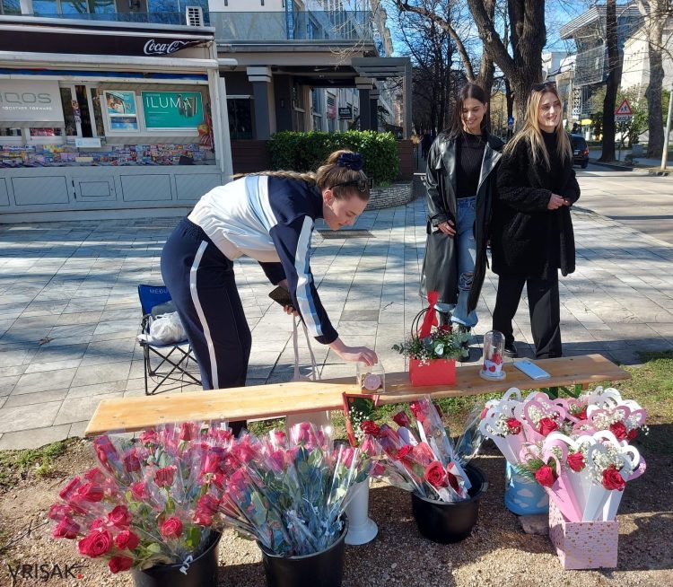 Provjerili smo kako ide prodaja ruža u Mostaru za Valentinovo