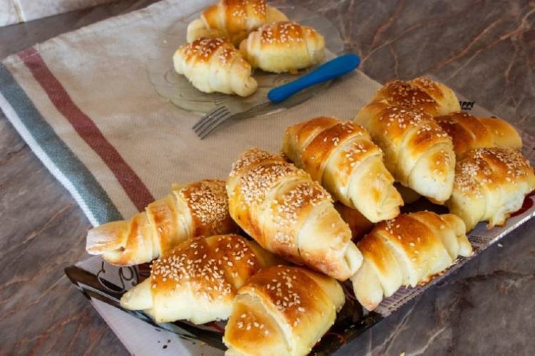 Brzi recept za kiflice od samo 3 sastojka