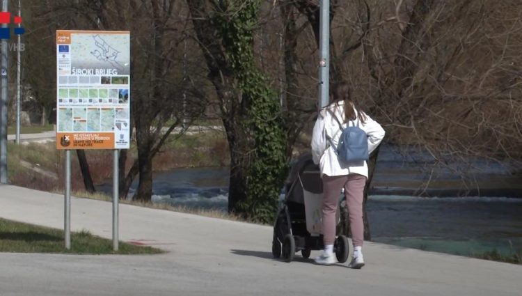 ŽZH obiteljima s troje i više djece do sada isplatila preko 13 milijuna KM