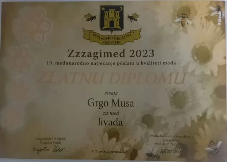 Širokobriješkog veterinara Grgu nagovorili su da krene u pčelarstvo, sada njegov med osvaja zlatne medalje
