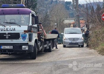 Iz Bregave izvučeno tijelo i vozilo, za drugim se traga