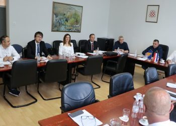 Vlada ŽZH: 2,5 milijuna za poljoprivredu, 1,5 milijuna KM za prijevoz učenika