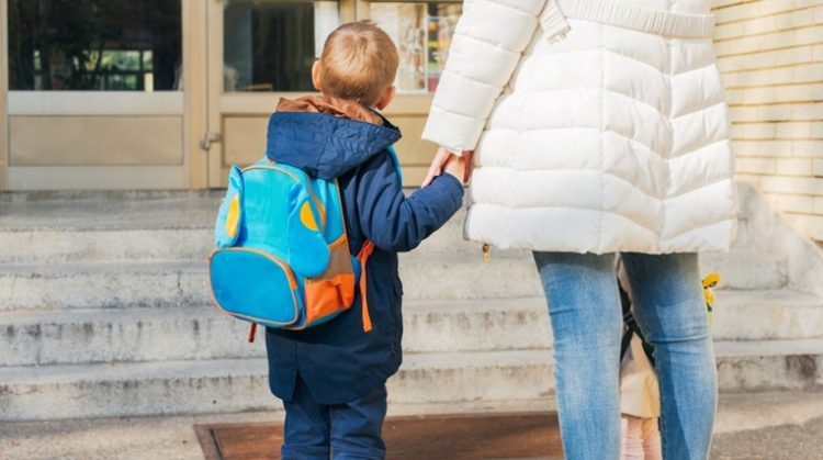 Psihologinja upozorava roditelje da ne rade ovu grešku kad djecu ostavljaju u vrtiću