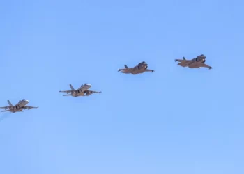 SAD tvrdi da je informirao Irak prije napada, a Irak da je prekršen suverenitet zemlje