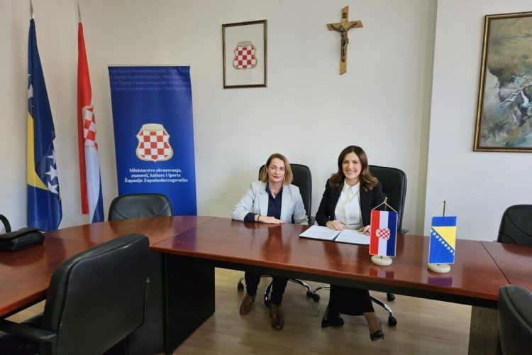 Potpisan Ugovor o implementaciji projekta “Partnerstvo za zapošljavanje”