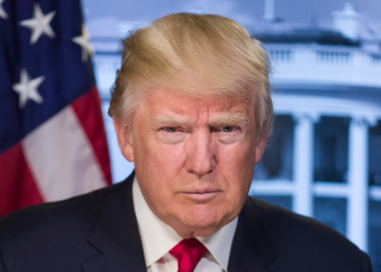 Trump opet prijeti NATO-u: Nećemo ih braniti, oni nam se smiju