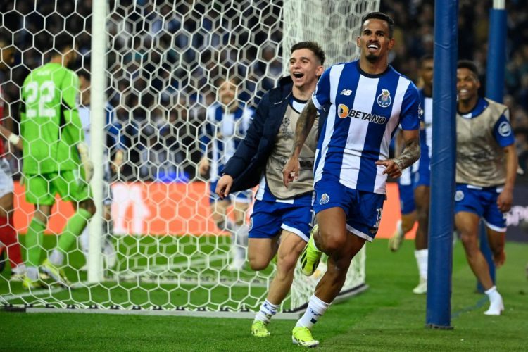 Liga prvaka: Porto pogotkom u 94. minuti srušio Arsenal, remi u Napulju