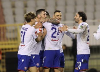 Rapsodija na Poljudu: Hajduk s 5:0 pregazio Varaždin i plasirao se u polufinale Kupa