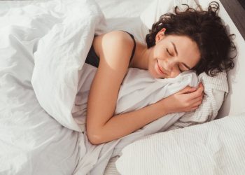 Ne odgađajte ustajanje: Navika koja donosi više štete nego koristi