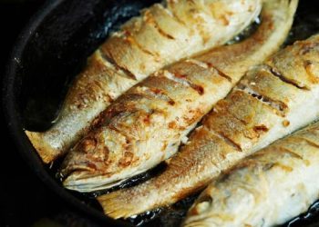 Trik sastojak koji pomaže da pržena riba ne upije ulje
