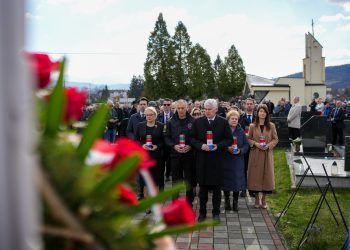 Hrvatsko političko vodstvo na 30. obljetnici razmjene bugojanskih logoraša