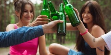 Djeca u BiH već s 13 godina poči­nju s kon­zu­mi­ra­njem alko­hola