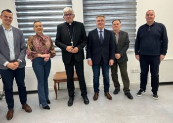 Biskup Željko Majić posjetio Općinu Grude