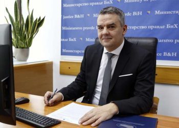 Bilo bi loše da visoki predstavnik nametne Izborni zakon, nedostaje hrabrosti da riješimo to pitanje