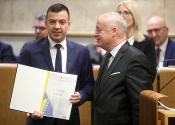 Priču o legitimnom predstavljanju SDA preuzeo od HDZ-a BiH