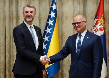 Vozači iz Srbije, C. Gore, RH i BiH autocestama u okružju prolaze s jednim uređajem bez čekanja