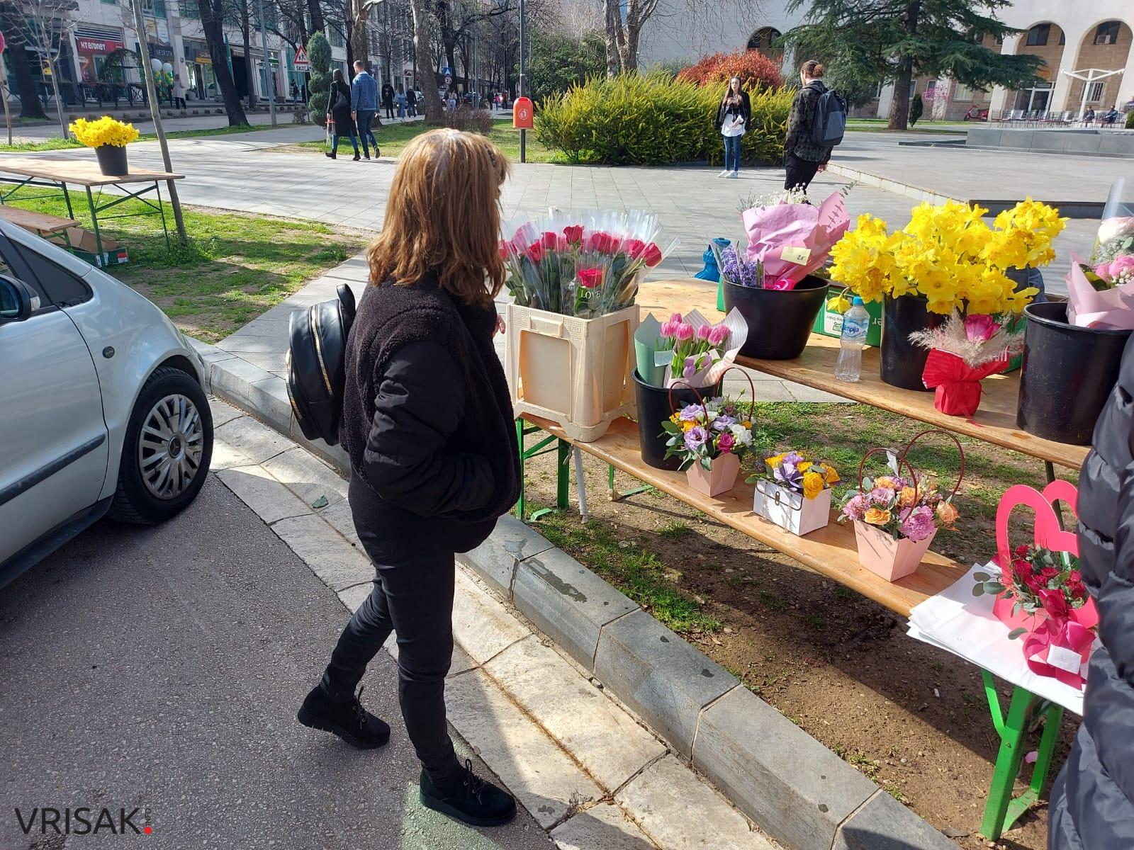 Prodaja cvijeća na Dan žena ide odlično, provjerili smo kako se kreću cijene