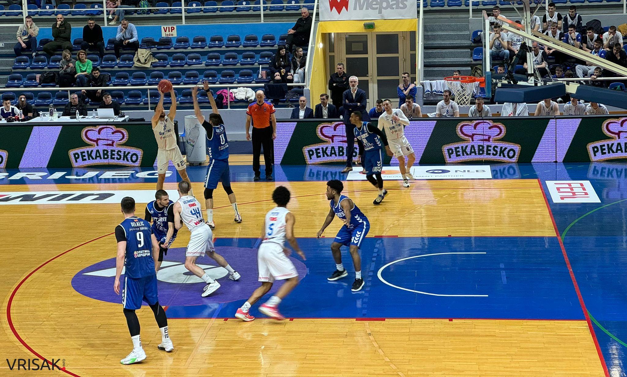 Široki na Pecari slavio protiv MZT Skopja