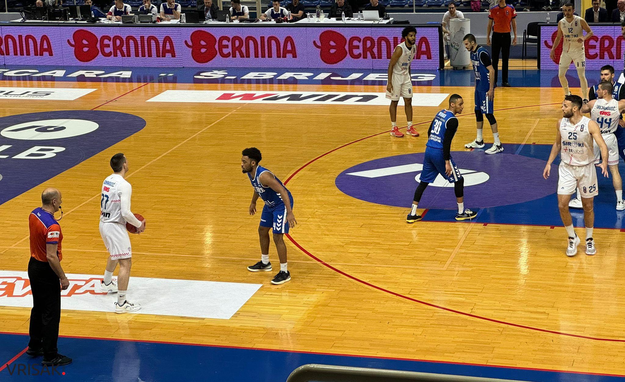 Široki na Pecari slavio protiv MZT Skopja