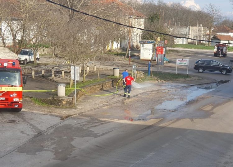 Široki Brijeg: Vatrogasci očistili i uredili središte Kočerina
