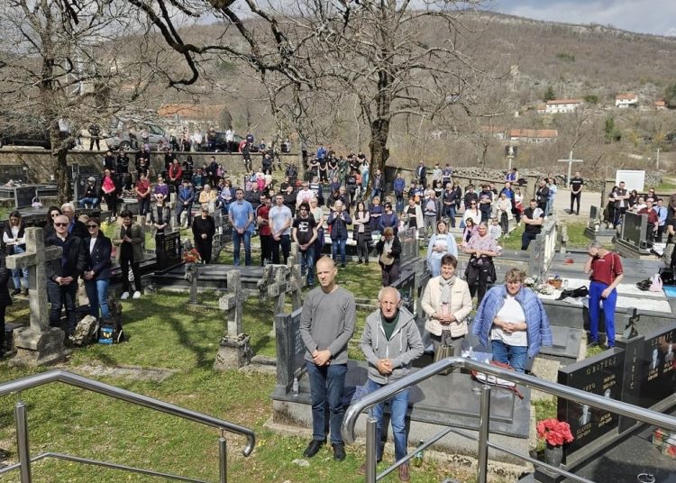 Održan je Hodočasnički put križa od Ljubotića do Crnih Lokava