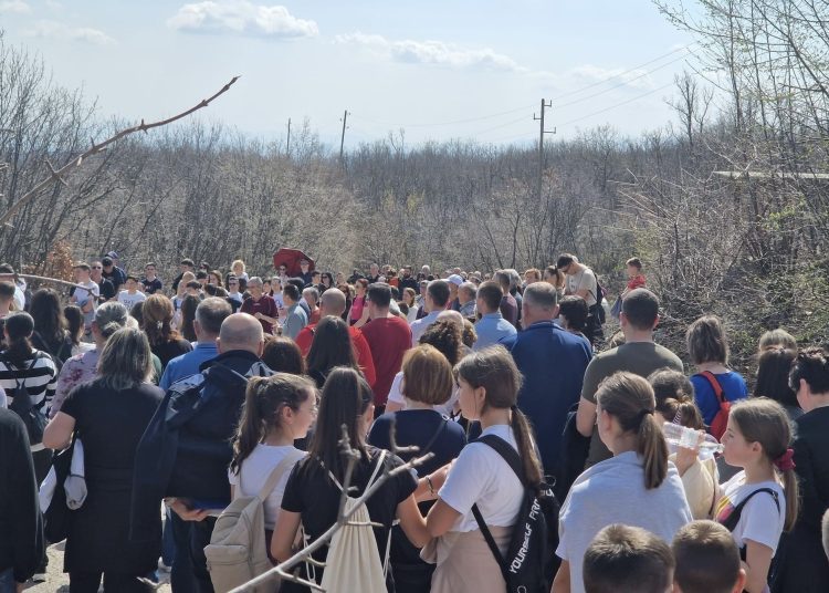 Održan je Hodočasnički put križa od Ljubotića do Crnih Lokava