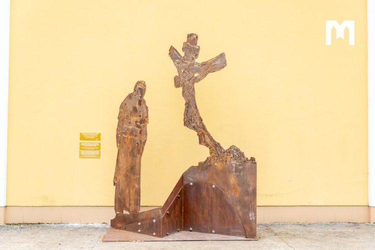 Monumentalna skulptura sv. Ivana Pavla II. u Međugorju