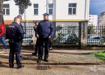 Mostar: Uhićen 19-godišnjak zbog tučnjave ispred Prometne škole