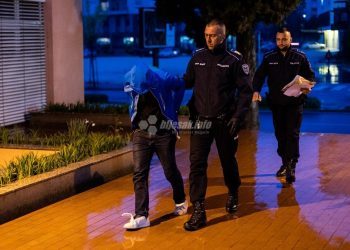 Mostar: Zatražen pritvor za osumnjičenog za krađu kipa Bruce Leeja
