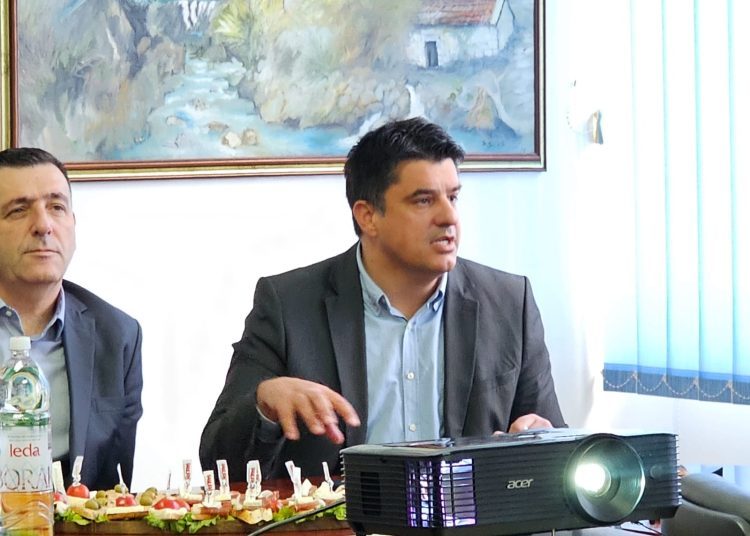 Održana prezentacija Operativnog plana provedbe programa Centra izvrsnosti u Županiji Zapadnohercegovačkoj