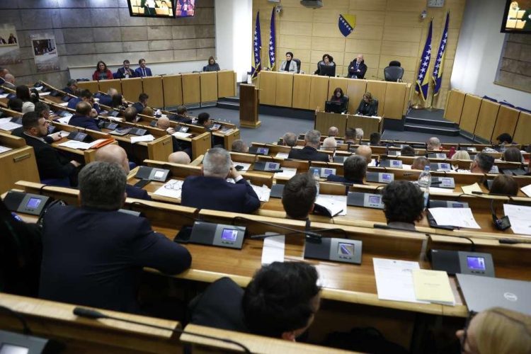 Prekinuta sjednica Zastupničkog doma Parlamenta FBiH prije usvajanja dnevnog reda