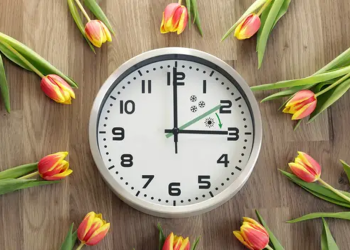 Kako preživjeti pomicanje sata?