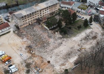 Srušena južna zgrada Duhanske stanice u Širokom Brijegu, donosimo video iz zraka