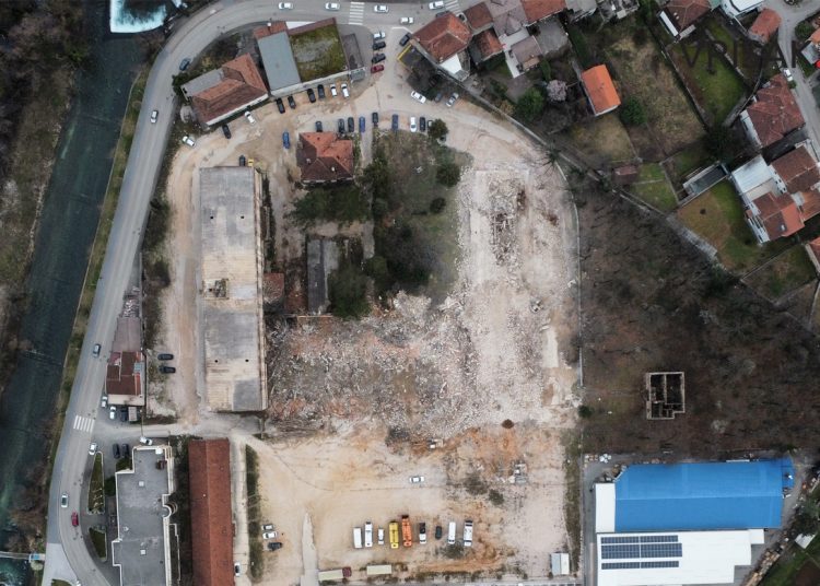 Srušena južna zgrada Duhanske stanice u Širokom Brijegu, donosimo video iz zraka