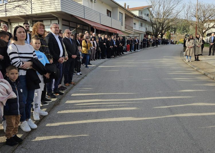 Veliki Petak na Kočerinu uz tisuće vjernika