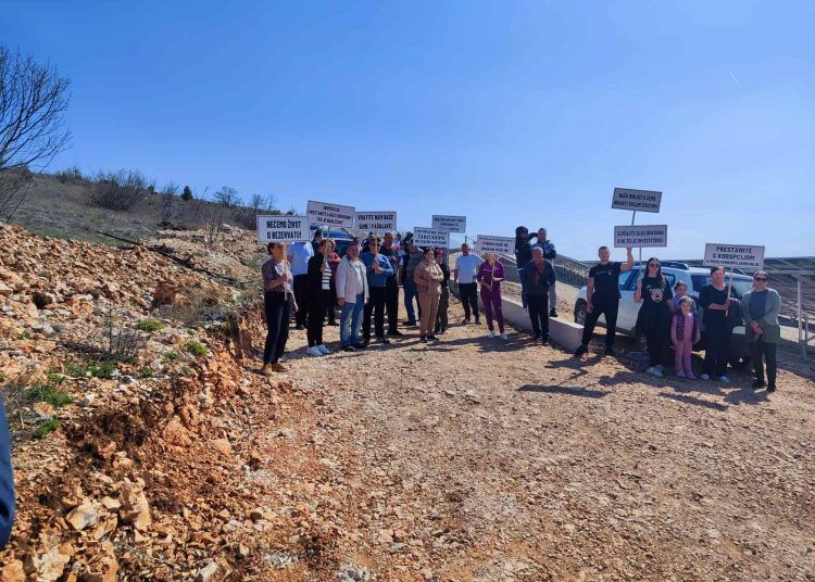 Održan prosvjed zbog radova u Međinama