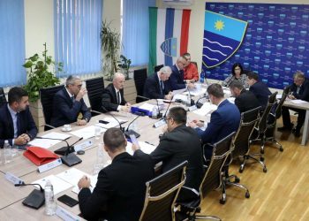 Vlada HNŽ uzet će 15 milijuna KM kredita za uređenje zgrade nekadašnjeg hotela Ero