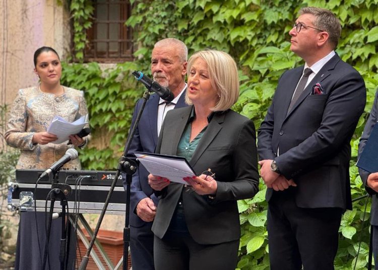 Povijesni trenutak: Svečano otvoren paviljon BiH na Venecijanskom bijenalu s projektom “Mjera mora” autora Stjepana Skoke