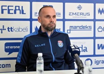 Skender: Ne idemo s bijelom zastavom, nećemo se olako predati