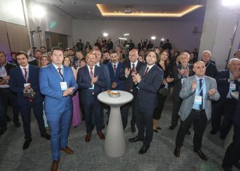 Prve reakcije Domovinskog pokreta: “Imat će grdnih problema tko bude pregovarao s nama”