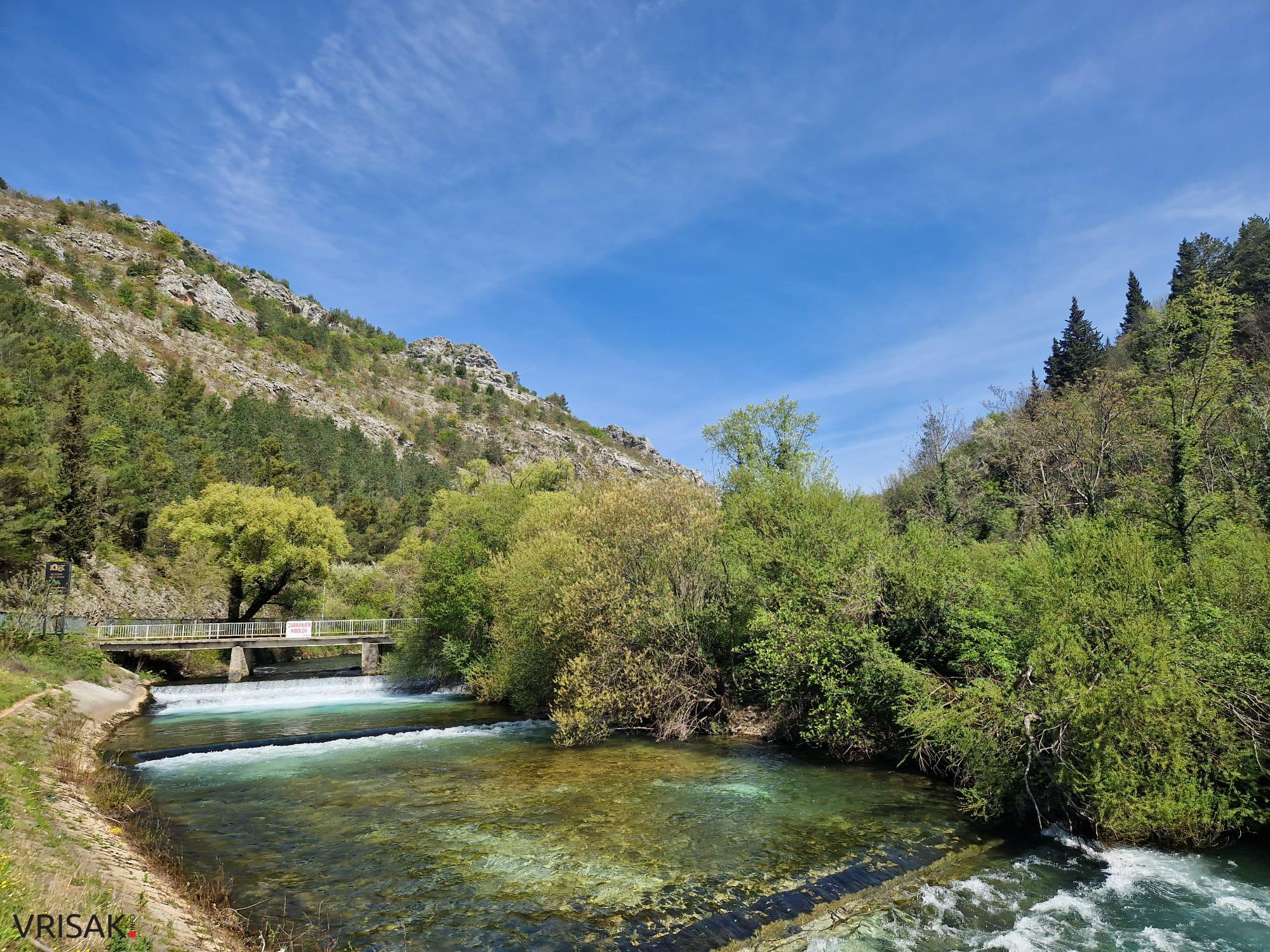 Proljeće uz rijeku Lišticu (FOTO)