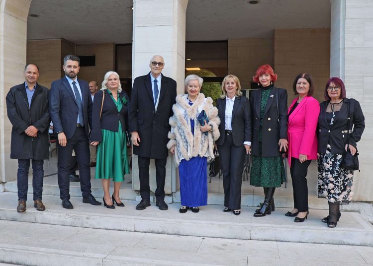 FOTO/Izložba radova babe Penavuše otvorila ovogodišnje Mostarsko proljeće