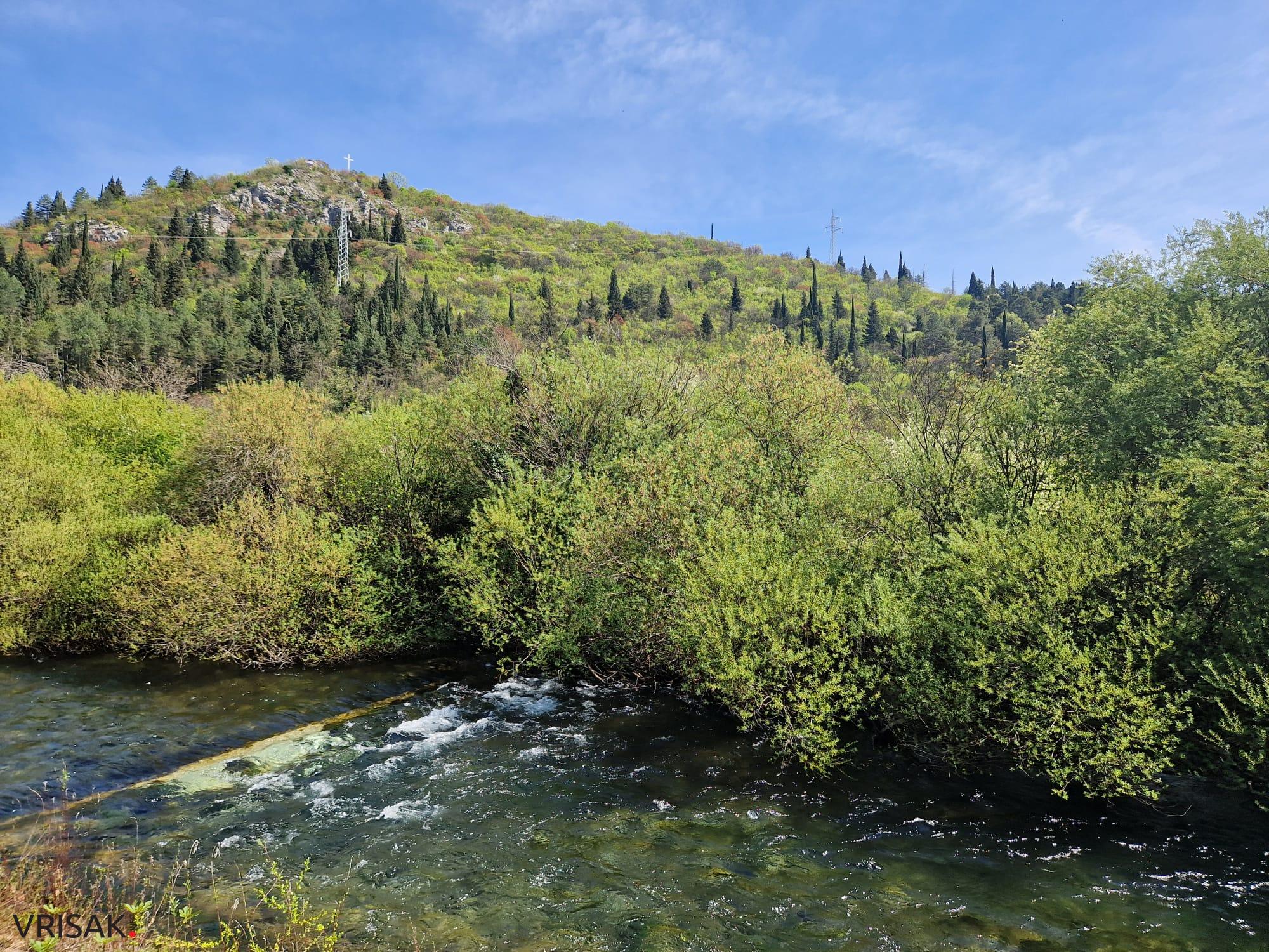 Proljeće uz rijeku Lišticu (FOTO)