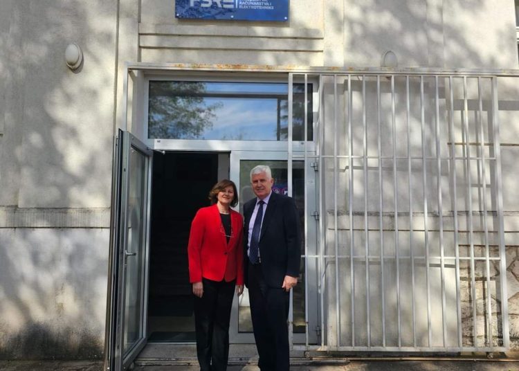 Čović posjetio Fakultet strojarstva, računarstva i elektrotehnike Sveučilišta u Mostaru