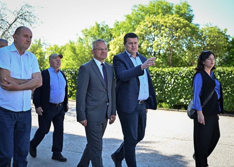 Kandidati HDZ-a za 11. izbornu jedinicu posjetili Polog