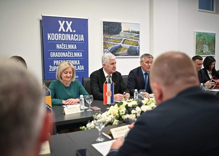 Koordinacijski sastanak dužnosnika HDZ-a BiH održan u Grudama