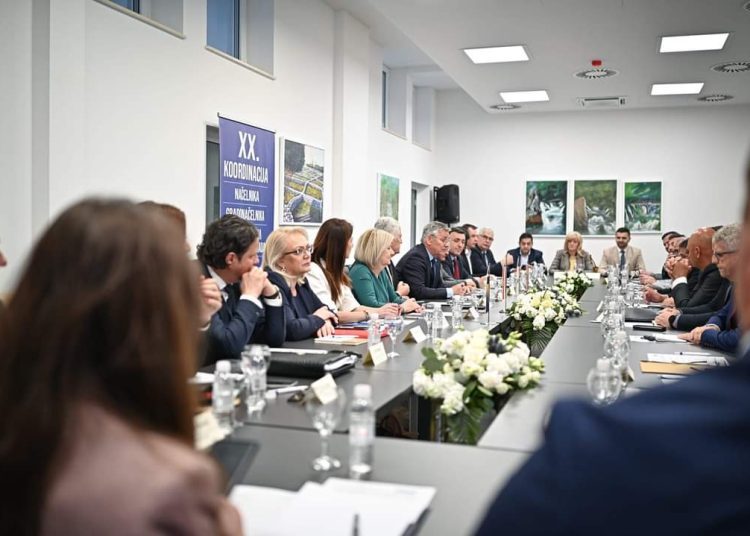 Koordinacijski sastanak dužnosnika HDZ-a BiH održan u Grudama